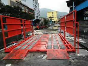 貴陽(yáng)渣土車洗車槽清洗機(jī) 高效環(huán)保的渣土車清洗利器